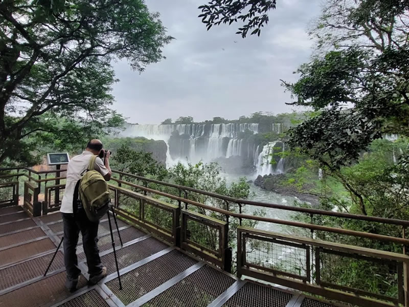 Iguazu Explorer