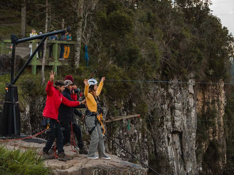 Natural Extremo - Salto de Pêndulo