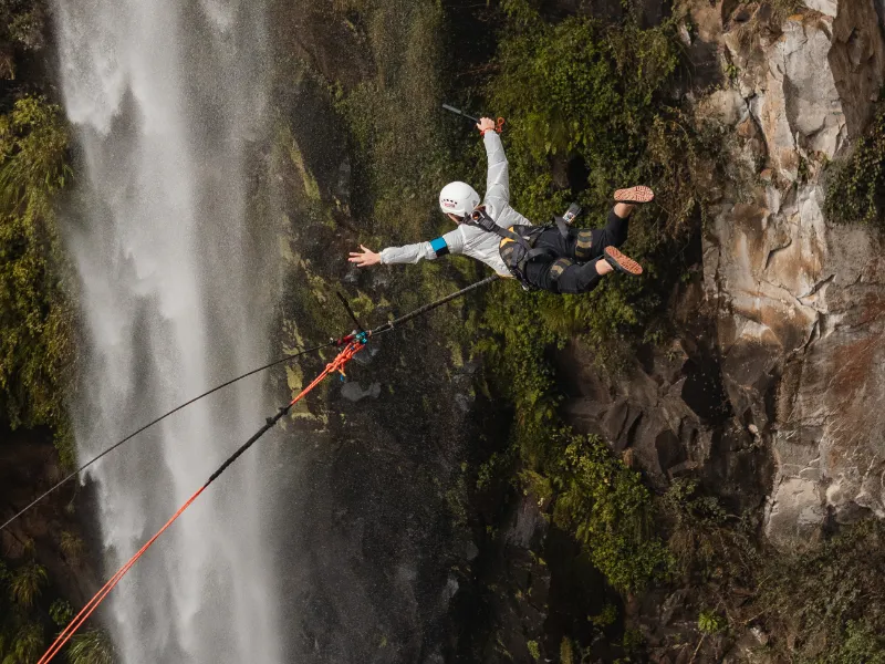 natural-extremo-salto-pendulo4